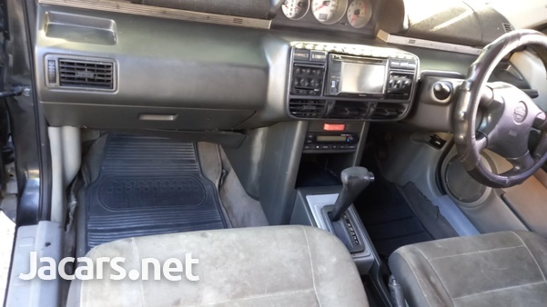 Nissan X-Trail 2,0L 2003-5