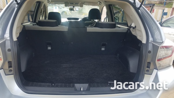 Subaru XV 2,0L 2015-9
