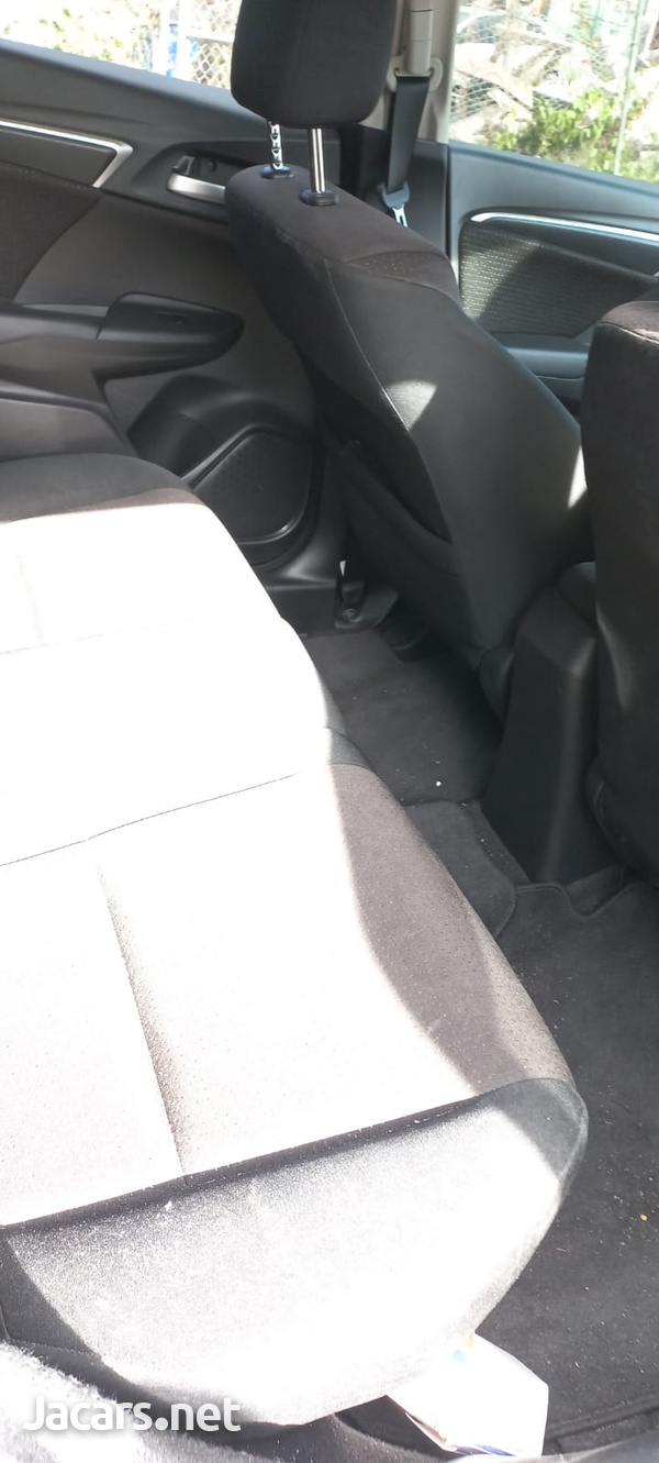 Honda Fit 1,5L 2016-7
