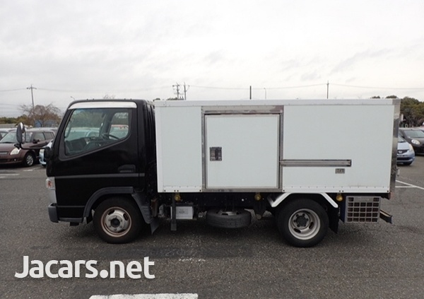 2012 Mitsubishi Canter Freezer-30 Celsius-8