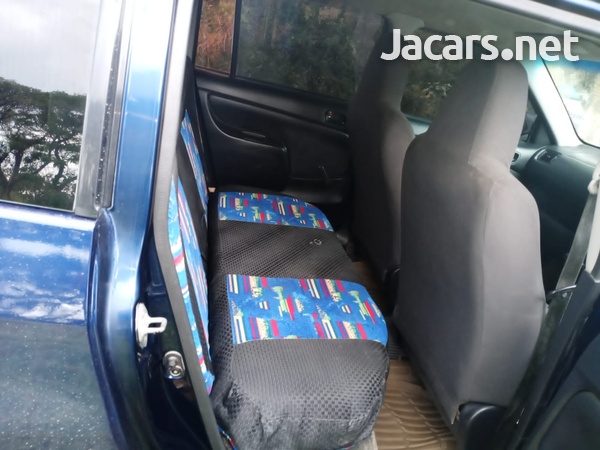 Toyota Probox 1,5L 2013-3