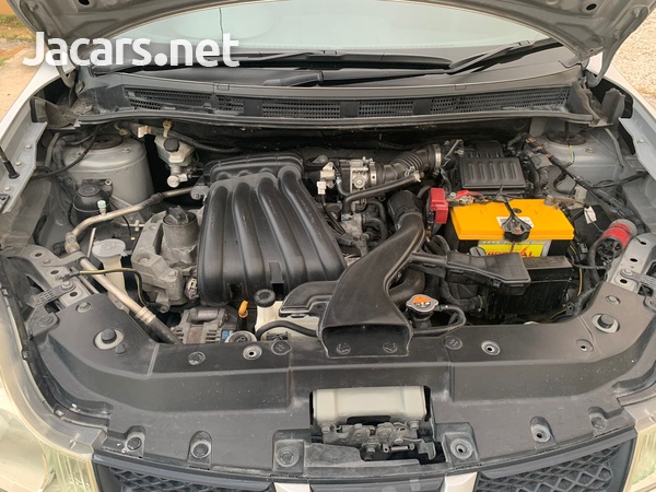 Nissan Wingroad 1,5L 2012-5