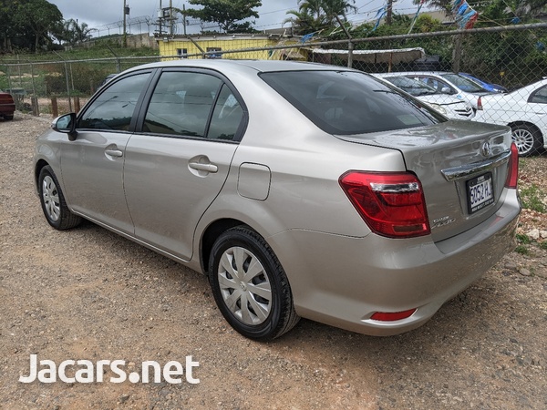 Toyota Axio 1,4L 2016-12