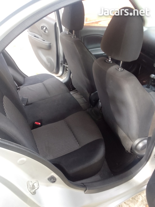 Nissan March 1,6L 2015-1