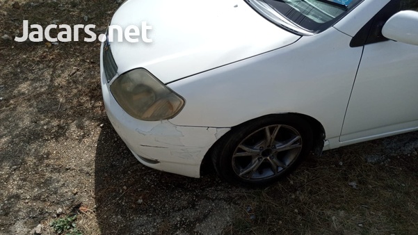 Toyota Corolla 1,5L 2000-6