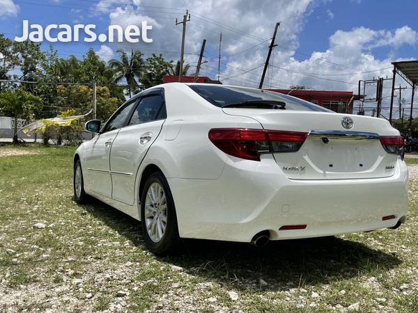 Toyota Mark X 2,5L 2015-7