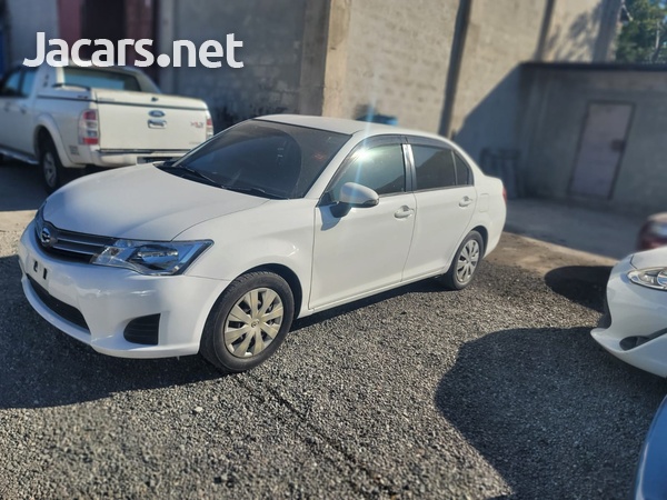 Toyota Axio 1,5L 2014-4
