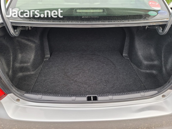 Toyota Axio 1,5L 2016-5