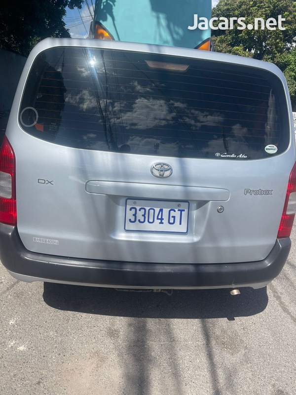 Toyota Probox 1,5L 2013-8