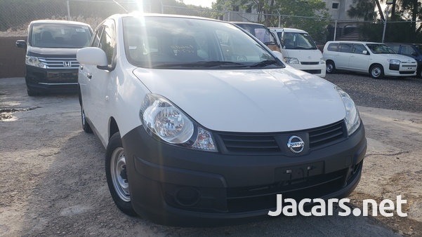 Nissan AD Wagon 1,5L 2016-1