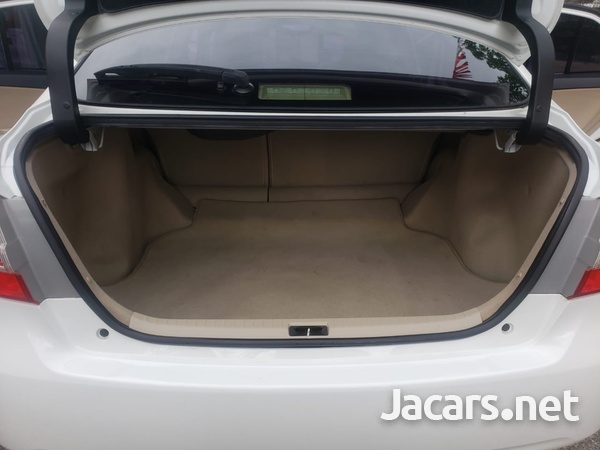 Toyota Premio 1,8L 2014-10