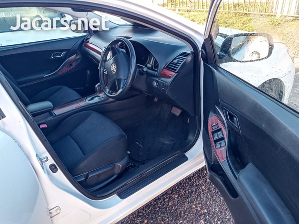 Toyota Allion 1,8L 2011-5