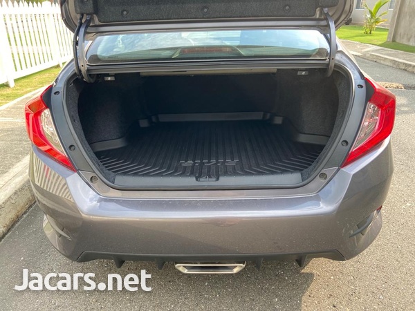 Honda Civic 2,0L 2021-4