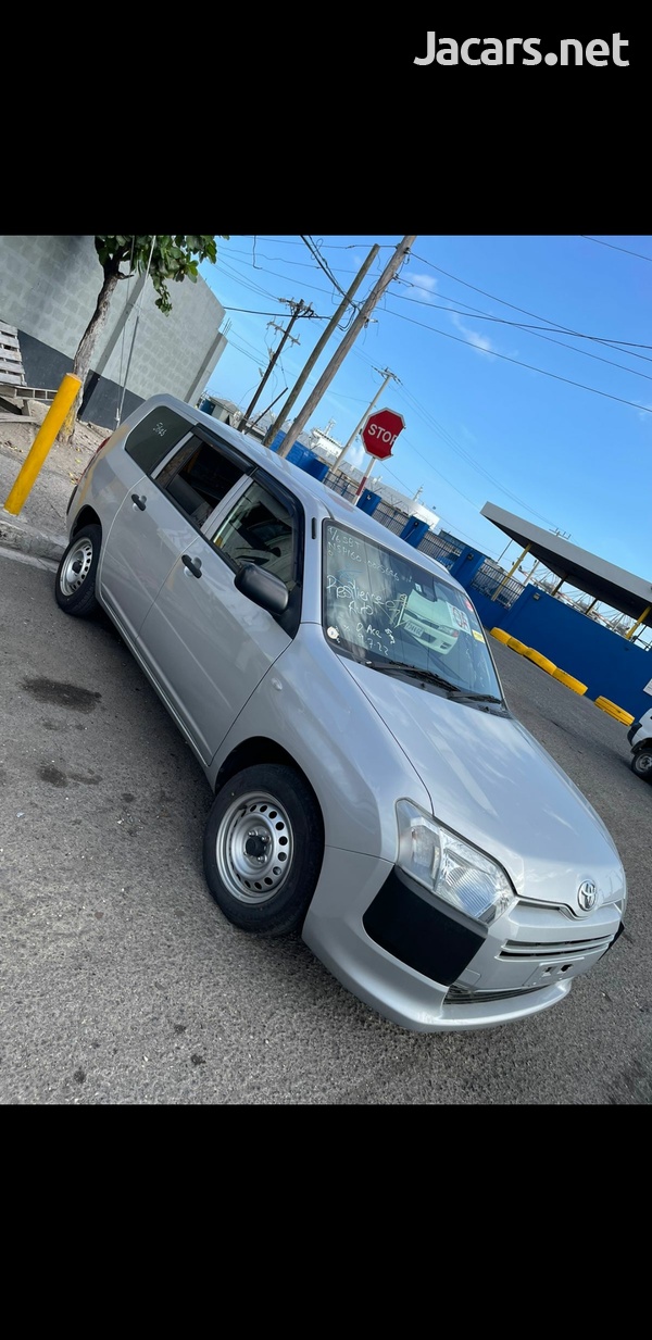 Toyota Probox 1,5L 2017-2
