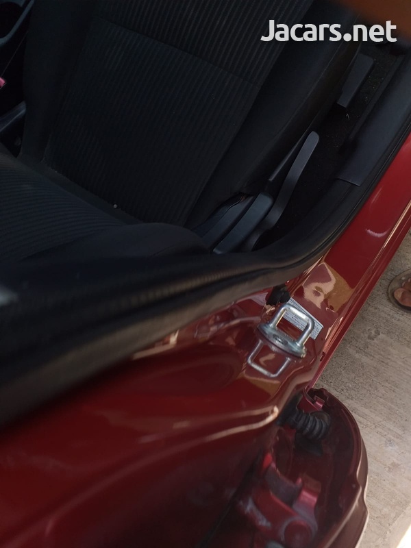 Mitsubishi Lancer 1,6L 2015-11
