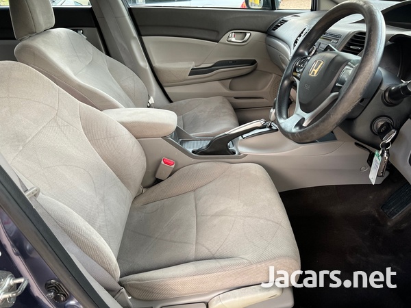 Honda Civic 1,6L 2014-9