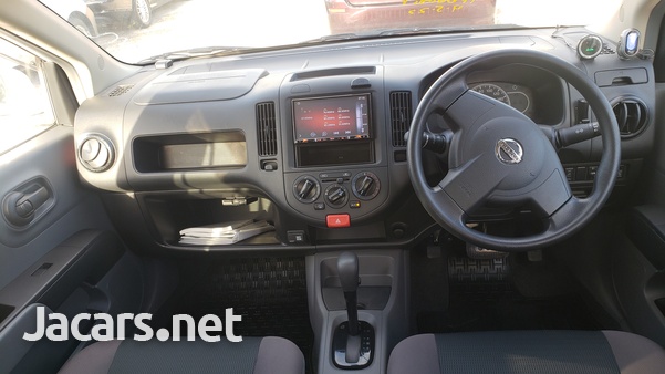 Nissan AD Wagon 1,5L 2016-7