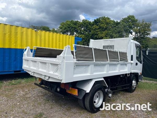 2005 Isuzu Forward-3