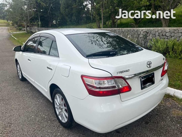 Toyota Premio 2,0L 2014-4