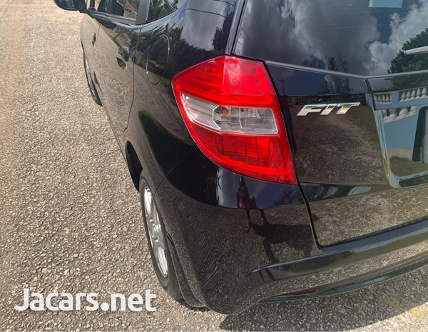 Honda Fit 1,5L 2012-9