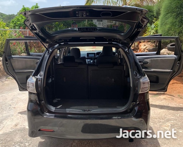 Toyota Wish 1,8L 2010-16