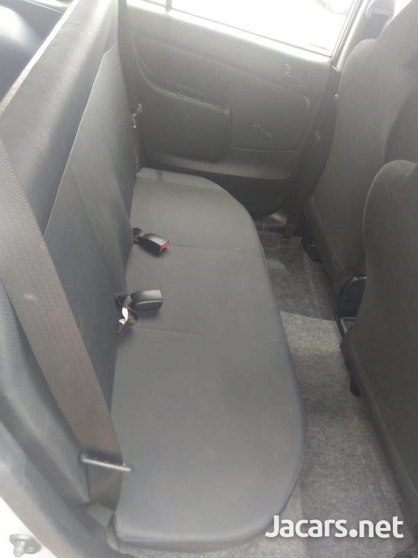 Toyota Succeed 1,5L 2017-7