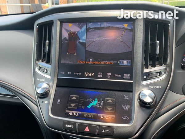 Toyota Crown 3,5L 2016-2
