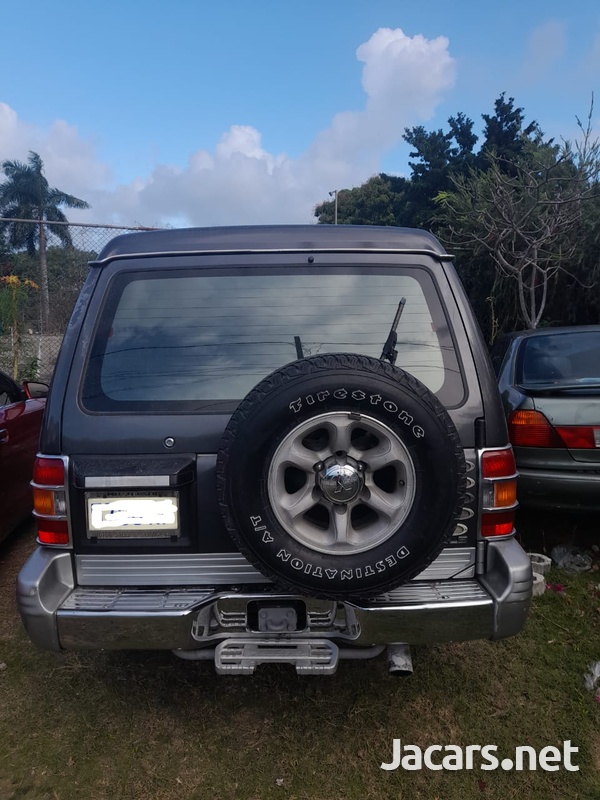Mitsubishi Pajero 3,0L 1996