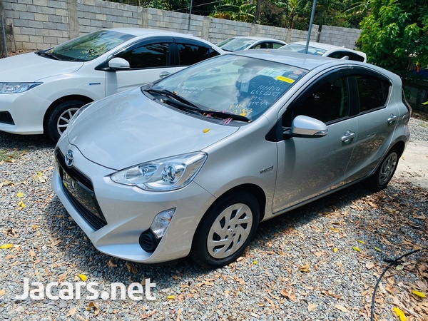 Toyota Aqua 1,5L 2017-2