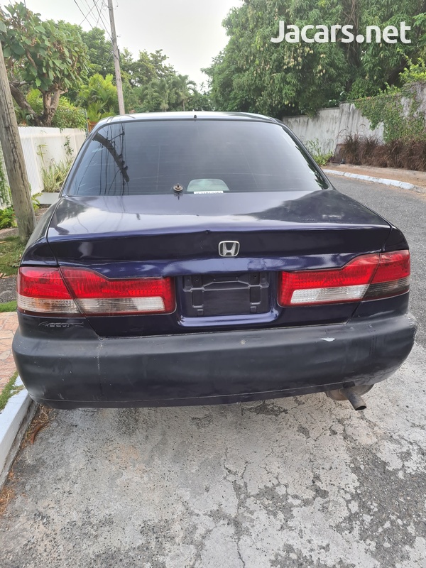 Honda Torneo 1,5L 2001-7