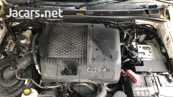 Toyota Hilux 3,0L 2014-10