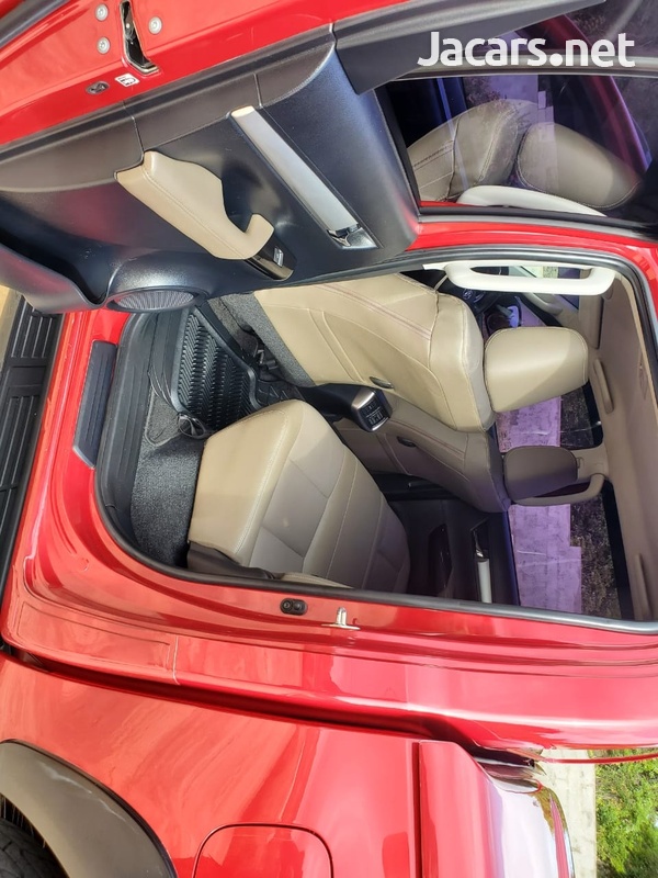 2018 Toyota Hilux Revolution-6