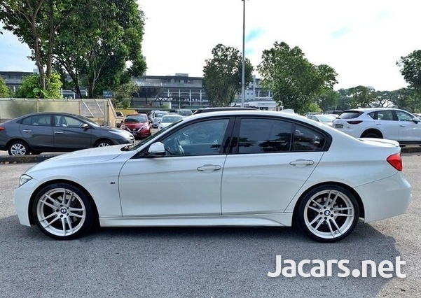 BMW 3-Series 2,0L 2013-12