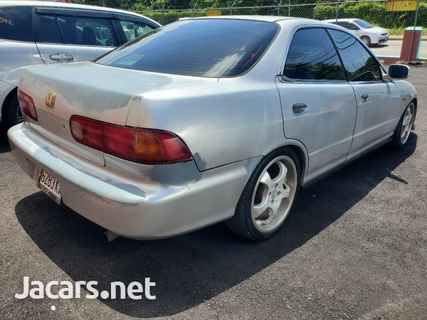 Honda Integra 1,6L 1999-6