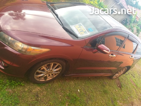 Honda Stream 2,0L 2013-4