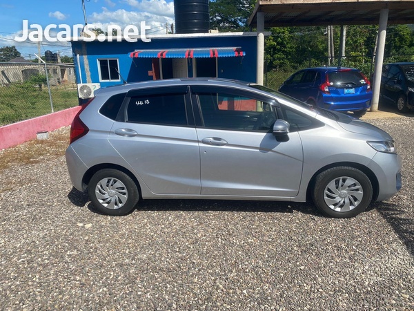 Honda Fit 1,5L 2016-9