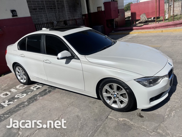 BMW 3-Series 2,0L 2013-2