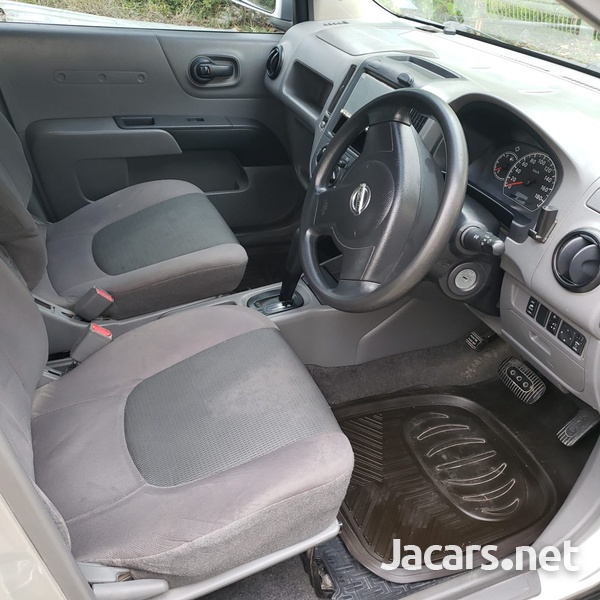 Nissan AD Wagon 1,5L 2013-3
