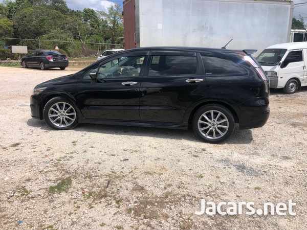 Honda Stream 1,8L 2013-7