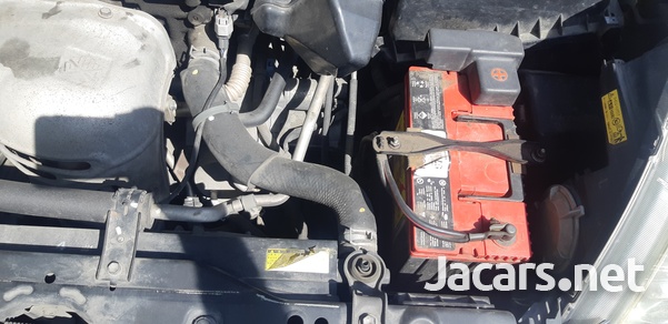 Toyota Isis 2,0L 2009-2