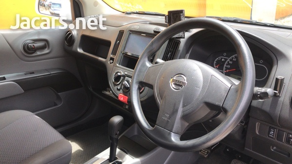 Nissan AD Wagon 1,5L 2016-7