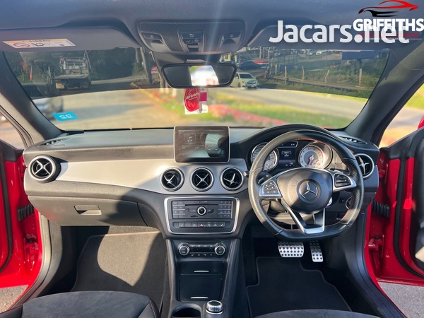 Mercedes-Benz C-Class 1,6L 2015-9