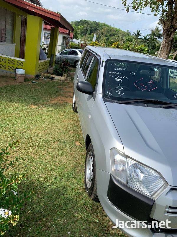 Toyota Probox 1,5L 2016-5