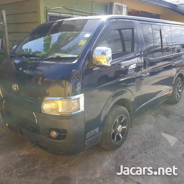 Toyota Hiace 3,0L 2008-1