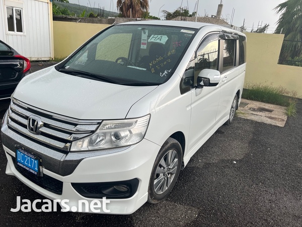 2013 Honda Stepwagon Spada-2