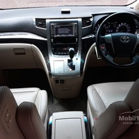 Toyota Alphard 2,4L 2014 Toyota Alphard 2,4L 2014