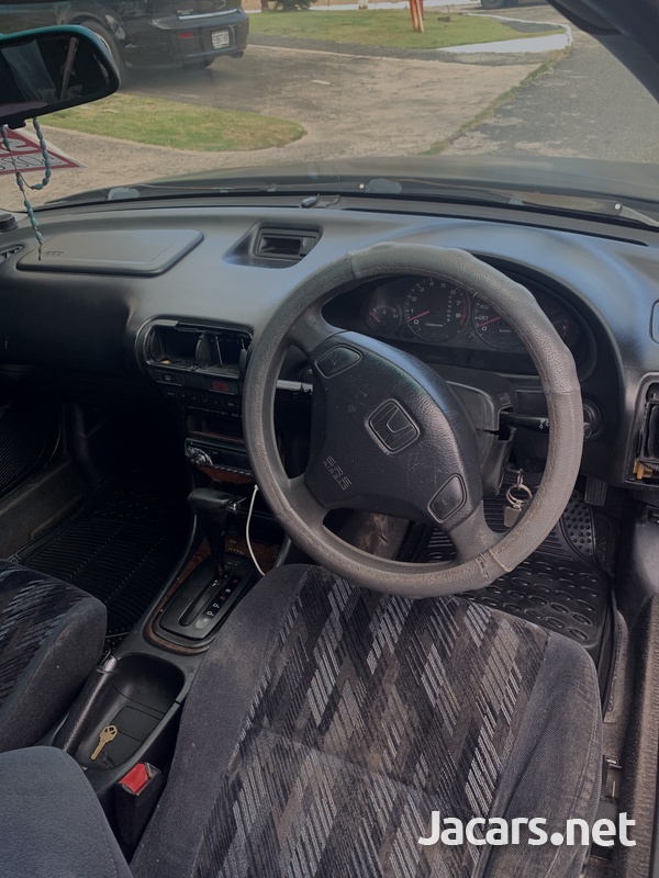 Honda Integra 1,6L 1999-3
