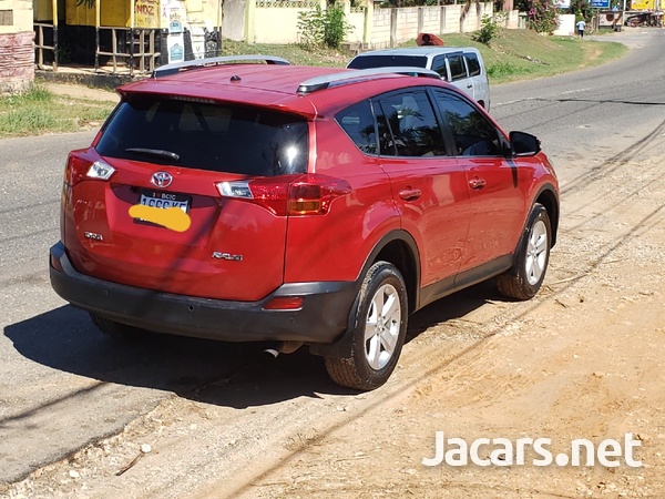 Toyota RAV4 2,5L 2013-6