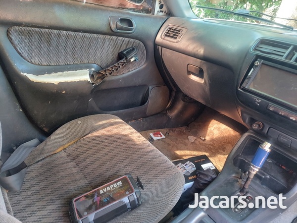Honda Civic 1,6L 2000-1