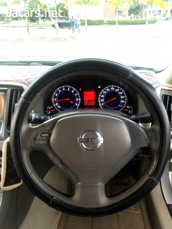 Nissan Skyline 2,5L 2009-14